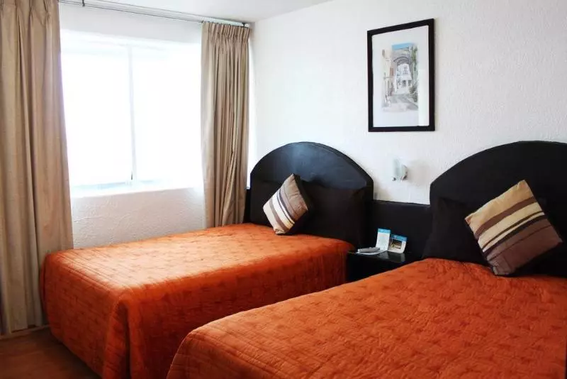 Fotos del hotel Hi  Impala Queretaro:  5