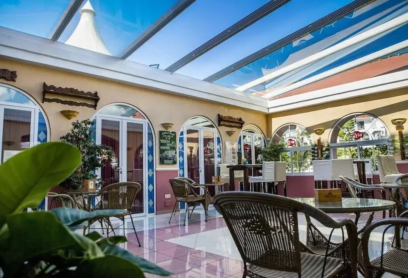 Fotos del hotel Los Arcos:  24