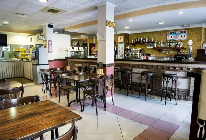 Fotos del hotel Los Arcos:  5