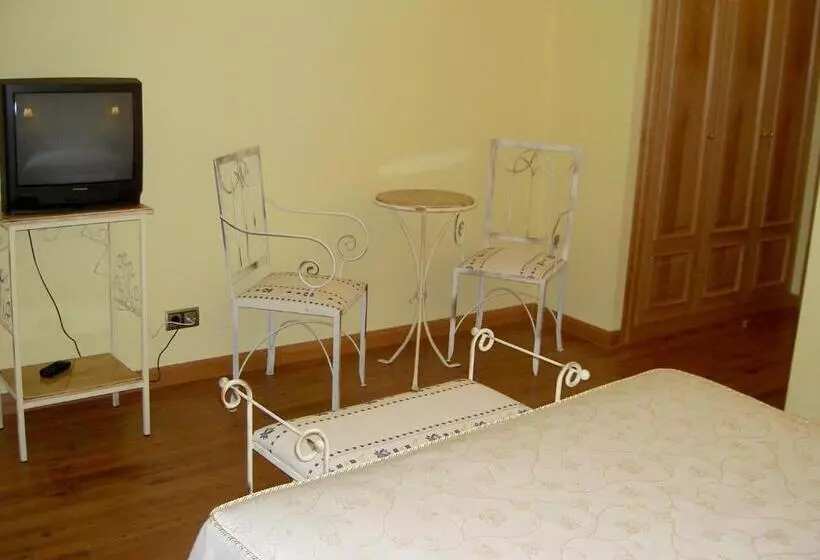 Fotos del hotel Manrique De Lara:  5
