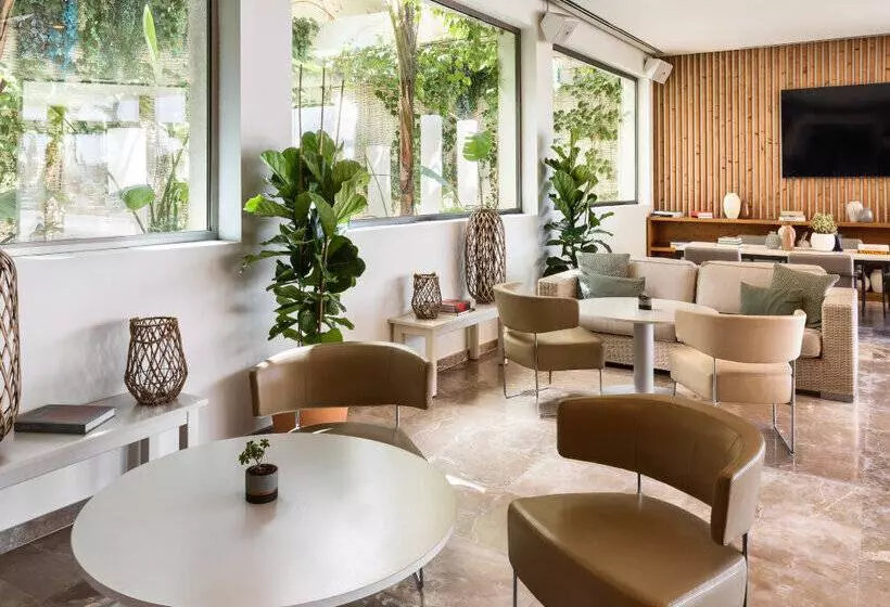 Fotos del hotel Meliá South Beach:  139