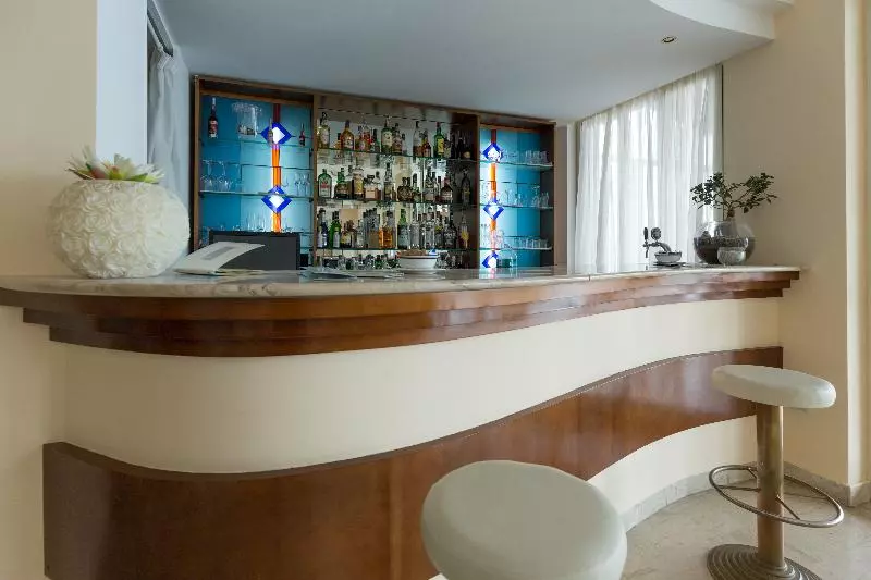 Fotos del hotel Villa Esperia:  9