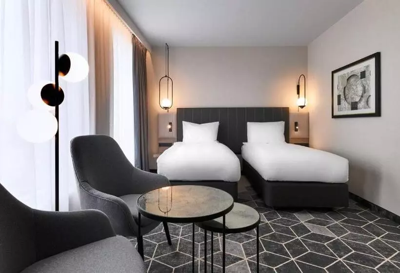 Fotos del hotel Holiday Inn Express  Warsaw  The Hub, An Ihg:  8