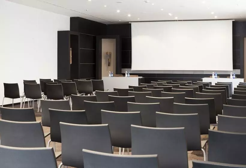 Fotos del hotel Ac  Bologna By Marriott:  25