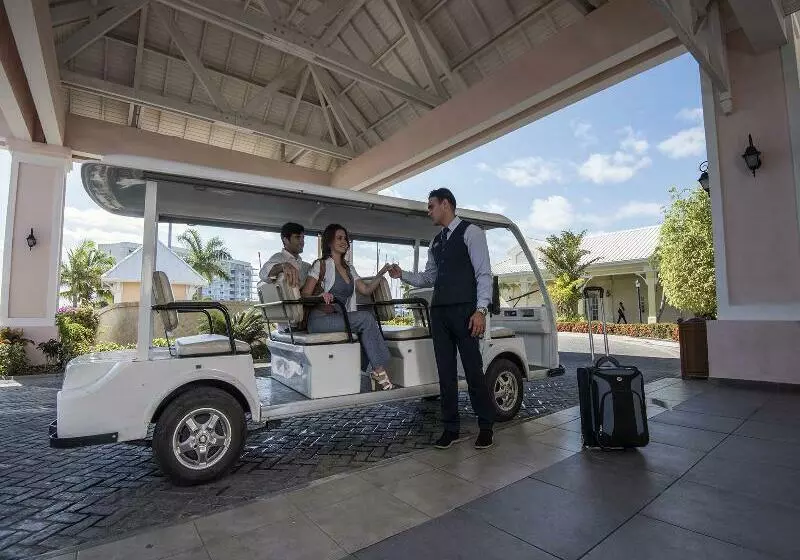 Fotos del hotel Fiesta Americana Punta Varadero:  7