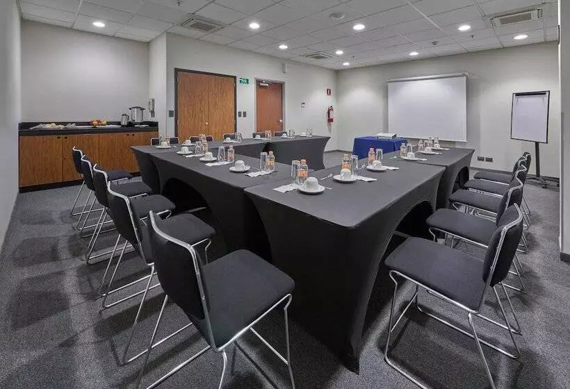 Fotos del hotel City Express Queretaro:  2