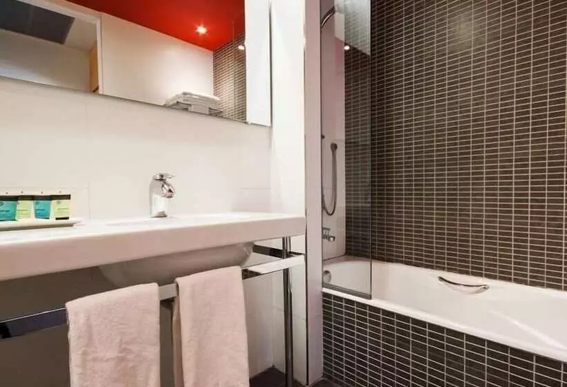 Fotos del hotel Gobeo Park:  11