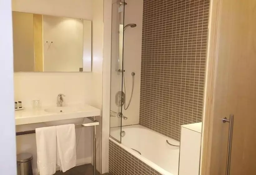 Fotos del hotel Gobeo Park:  15