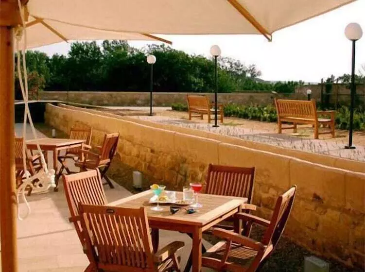 Fotos del hotel Hospederia Monasterio De Rueda:  4