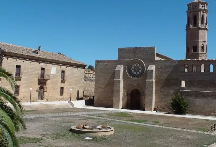 Fotos del hotel Hospederia Monasterio De Rueda:  13