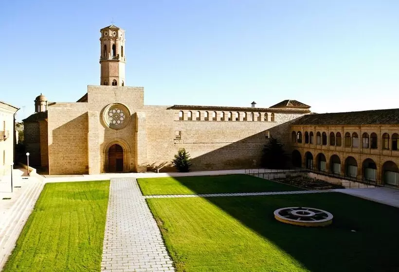Fotos del hotel Hospederia Monasterio De Rueda:  11