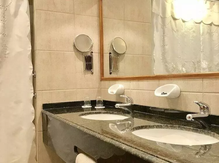 Fotos del hotel Huinid Bustillo Hotel & Spa:  13