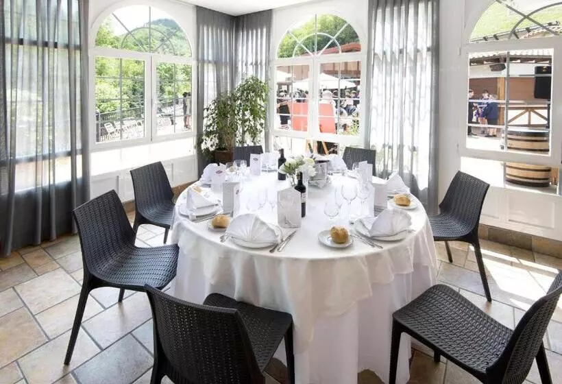 Fotos del hotel Venta De Etxalar:  9