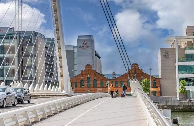 Fotos del hotel Clayton  Cardiff Lane:  14