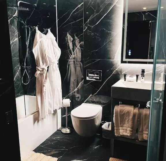 Fotos del hotel Kutuma:  15