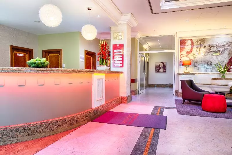 Fotos del hotel Leonardo  Düsseldorf City Center:  10