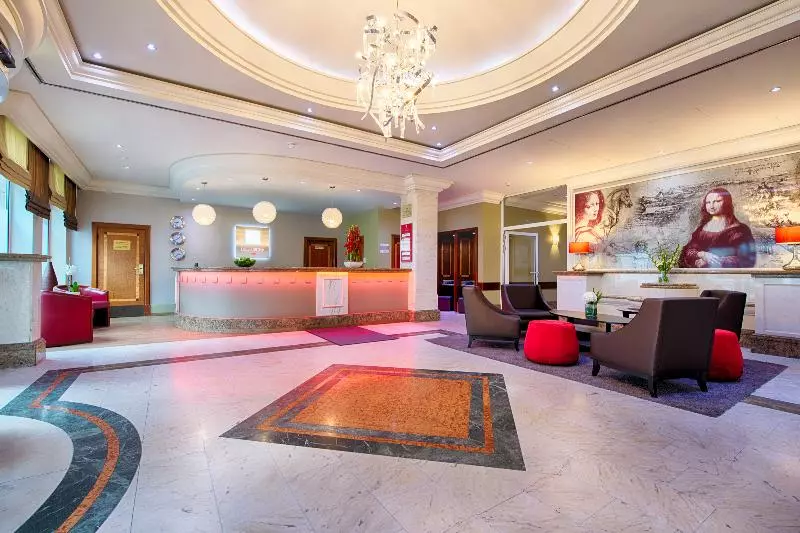 Fotos del hotel Leonardo  Düsseldorf City Center:  16