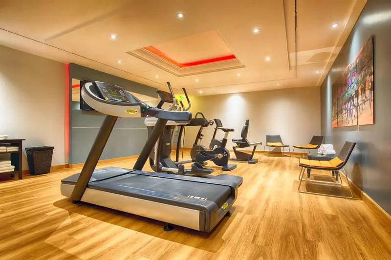 Fotos del hotel Leonardo  Düsseldorf City Center:  11