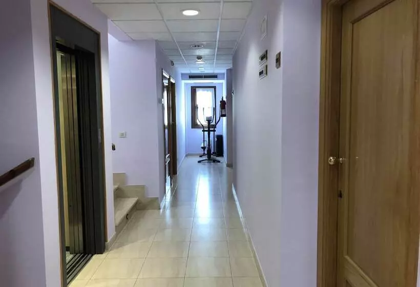 Fotos del hotel Silos 2000:  2