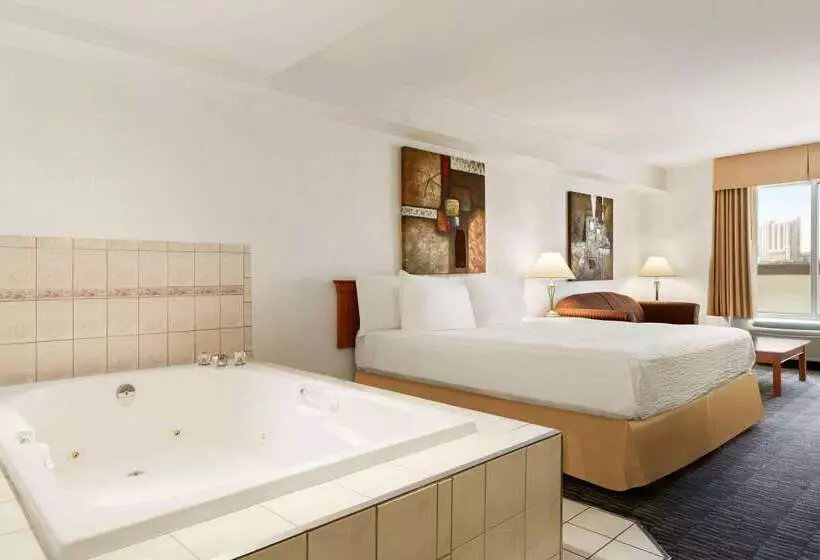 Fotos del hotel Days By Wyndham Niagara Falls Centre St. By The Falls:  16