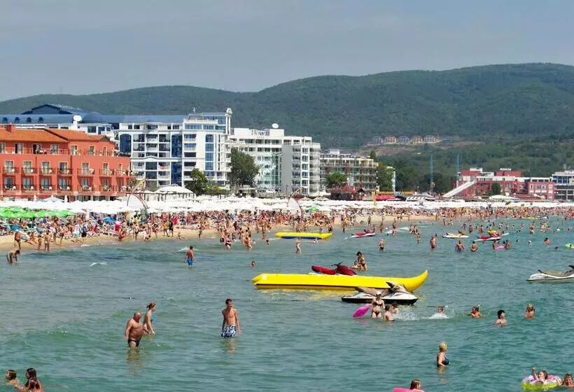 Fotos del hotel Juli:  12