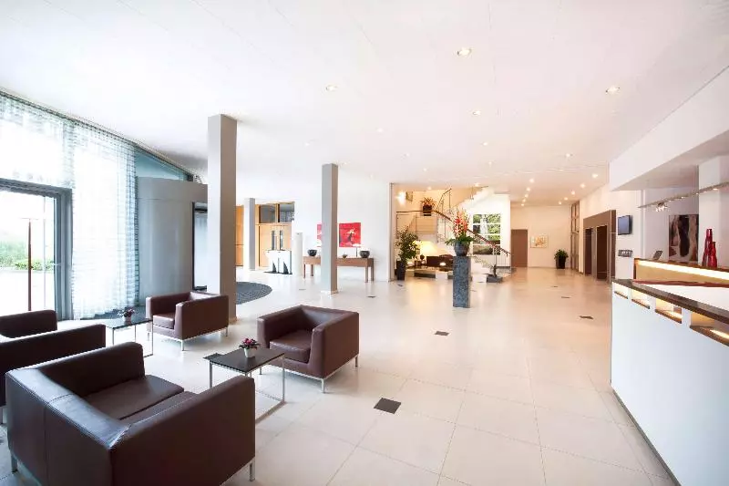 Fotos del hotel Nh Frankfurt Niederrad:  5