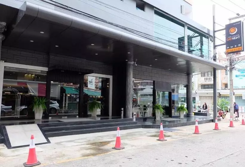 Fotos del hotel The Grand Day Night:  6