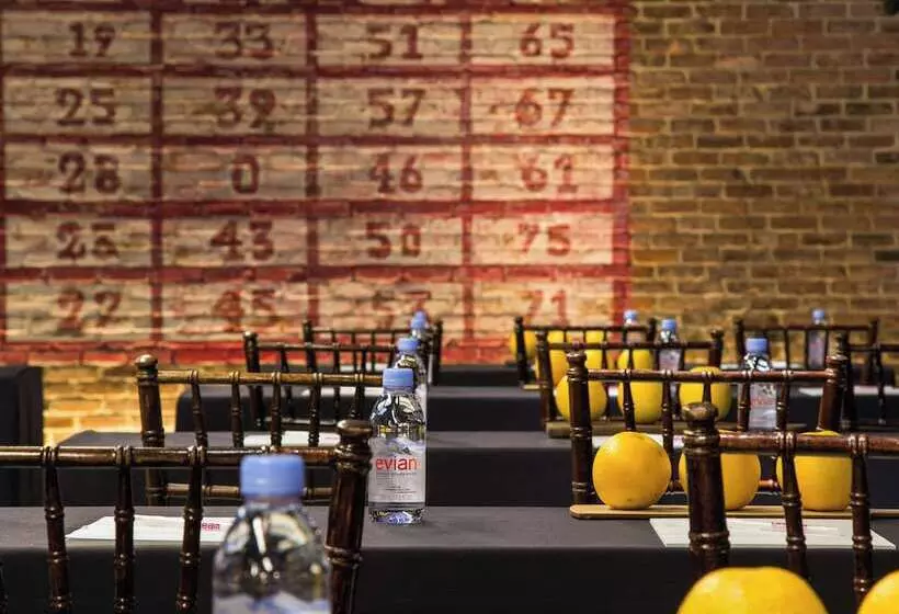 Fotos del hotel Dream Midtown:  21