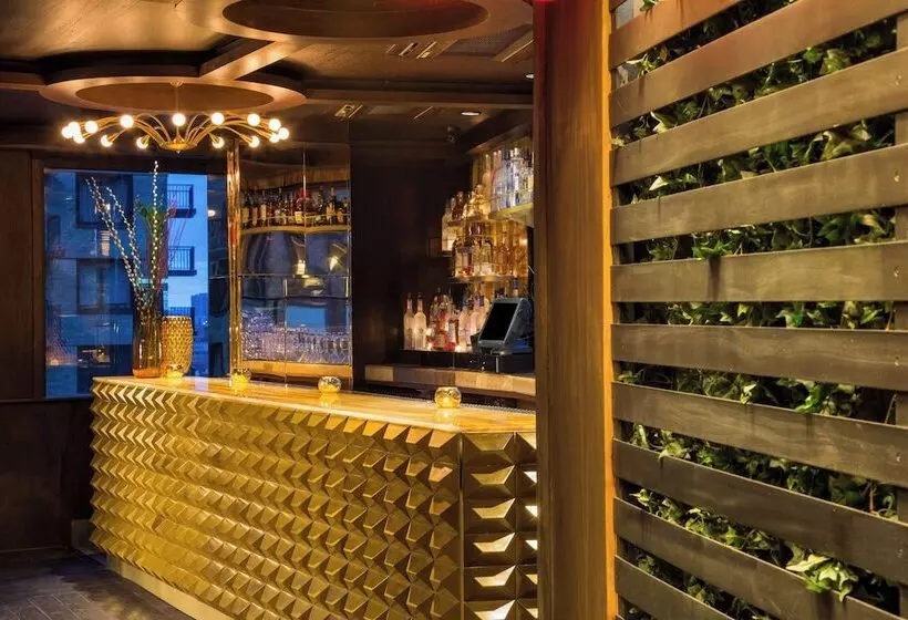 Fotos del hotel Dream Midtown:  4