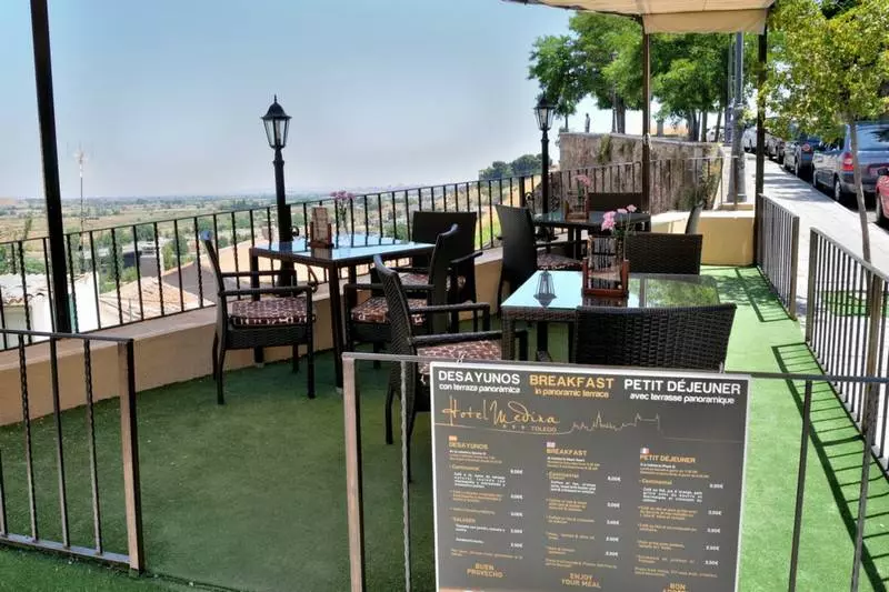 Fotos del hotel Medina De Toledo:  25