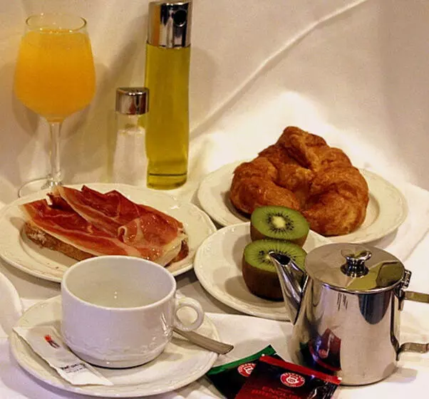 Fotos del hotel Medina De Toledo:  6