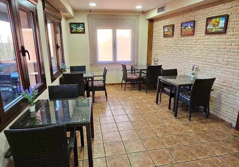 Fotos del hotel Medina De Toledo:  9