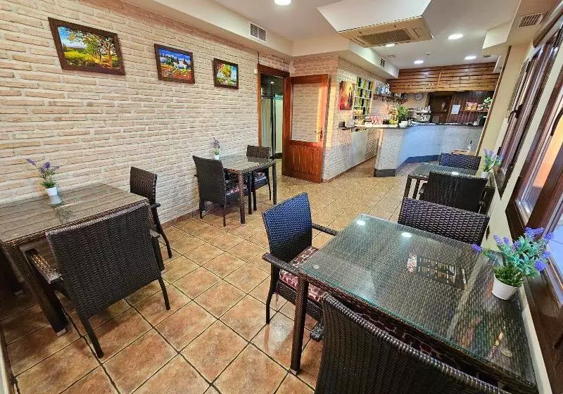 Fotos del hotel Medina De Toledo:  4