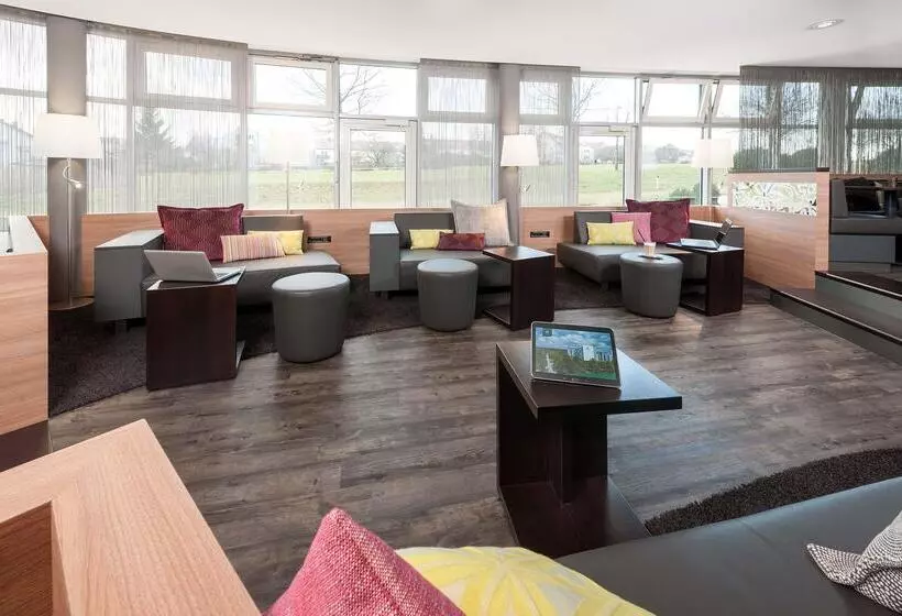 Fotos del hotel Sisuites:  3