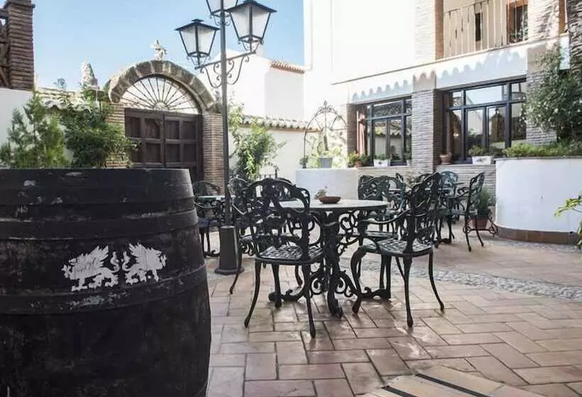 Fotos del hotel Casa Grande De El Burgo:  14