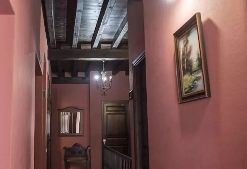 Fotos del hotel Casa Grande De El Burgo:  9