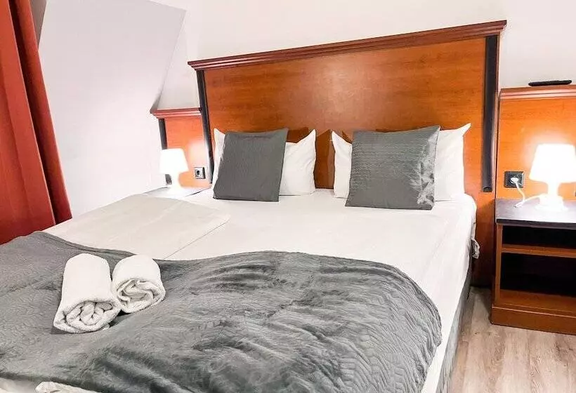 Fotos del hotel City Hotel West:  16