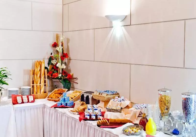 Fotos del hotel Hôtel Continental:  8