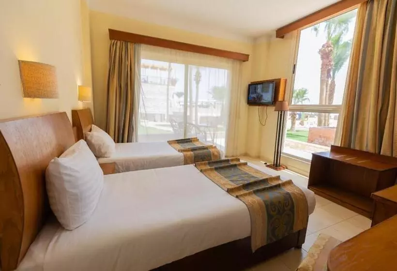 Fotos del hotel Empire Beach Resort:  22