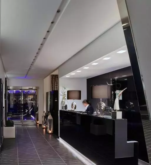 Fotos del hotel Lhp Hotel Napoleon:  2