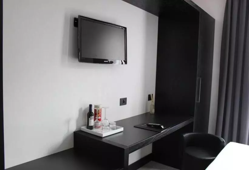 Fotos del hotel Lhp Hotel Napoleon:  21