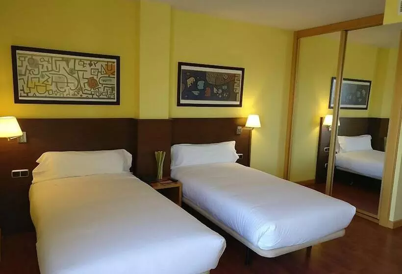 Fotos del hotel Palacio Congresos:  18