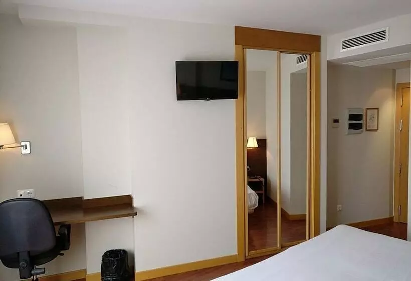 Fotos del hotel Palacio Congresos:  15