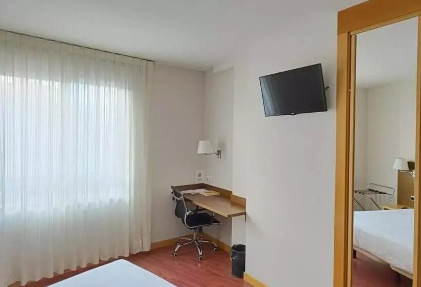 Fotos del hotel Palacio Congresos:  24