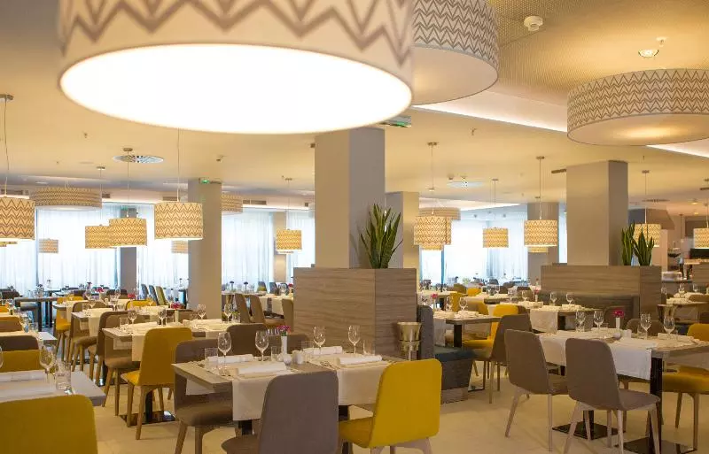 Fotos del hotel Park Plaza Arena Pula:  5