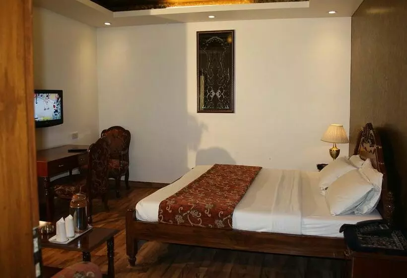 Fotos del hotel Rahul Palace:  6