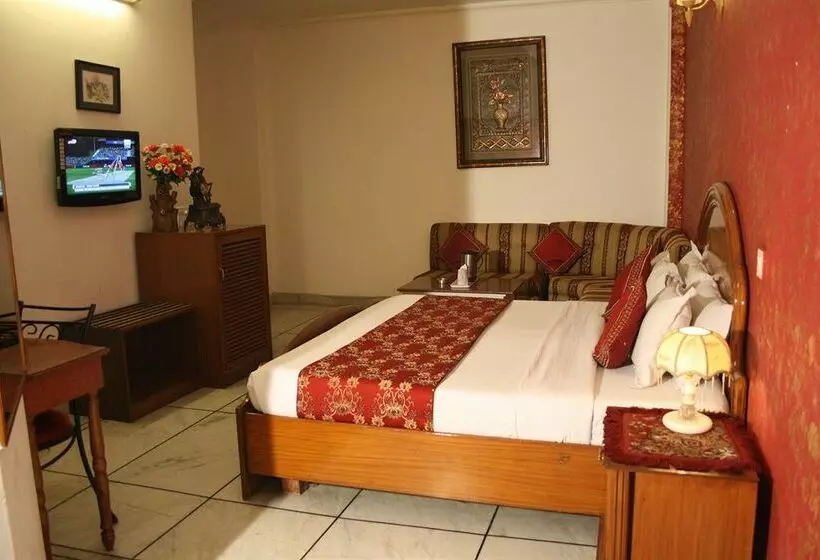 Fotos del hotel Rahul Palace:  8