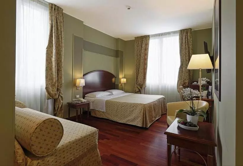 Fotos del hotel Savoia Hotel Regency:  10