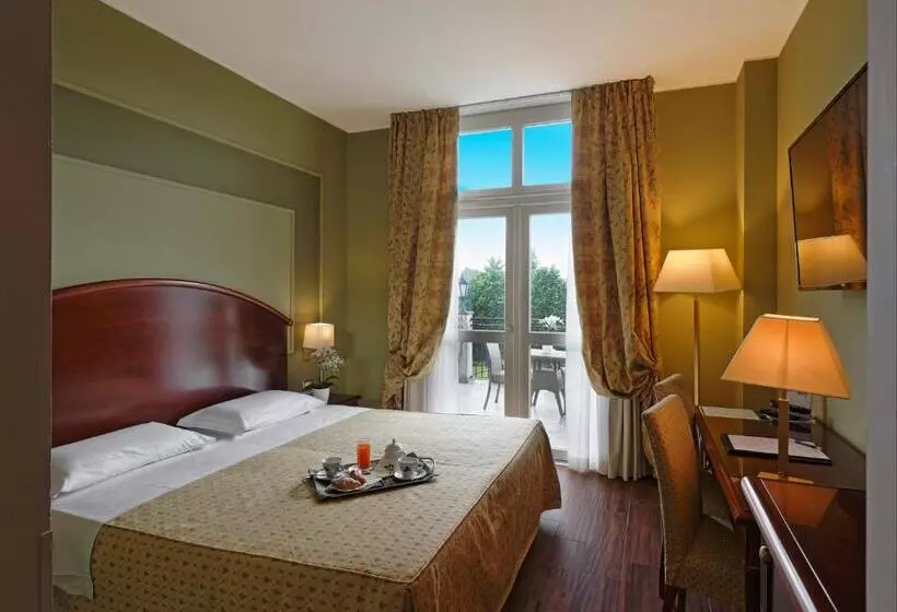 Fotos del hotel Savoia Hotel Regency:  20