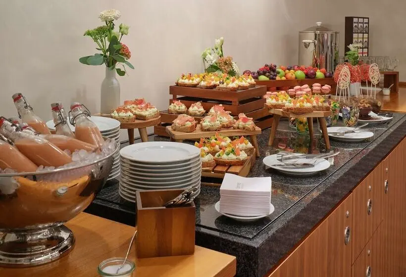 Fotos del hotel Dorint Kurfürstendamm Berlin:  10